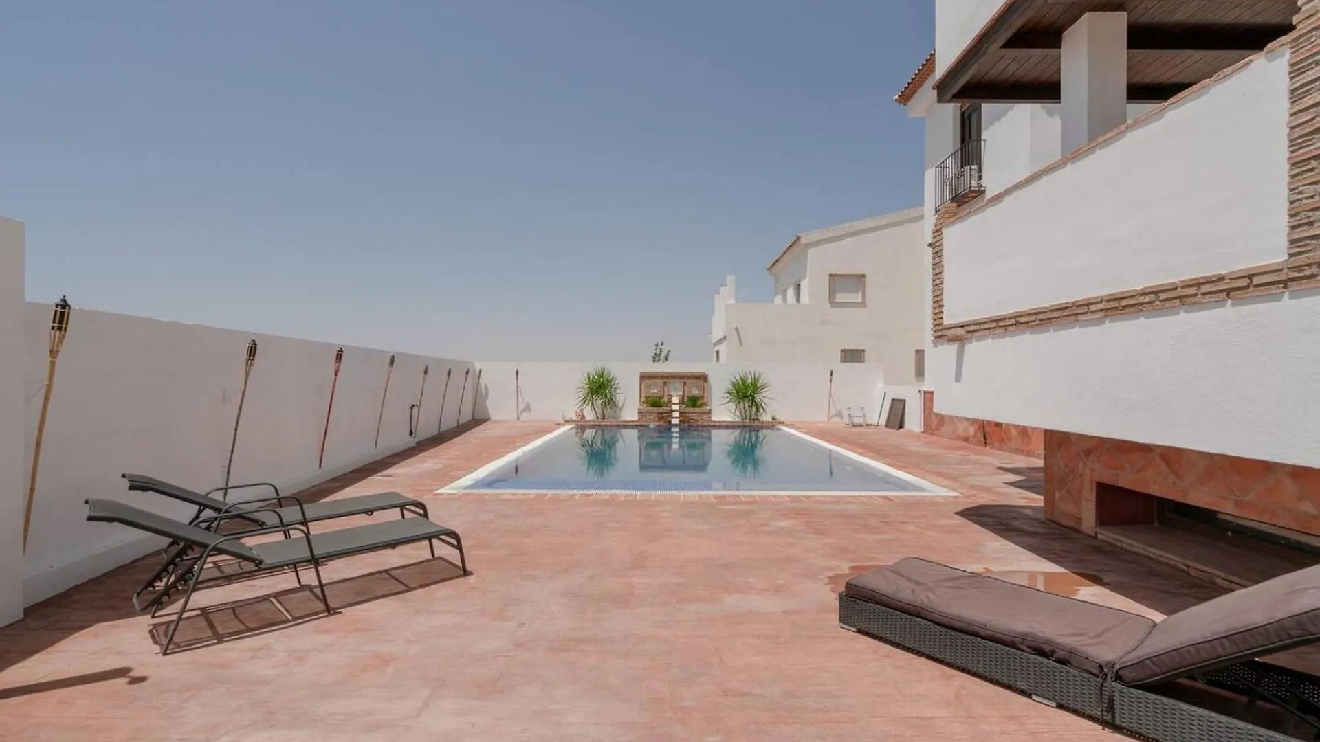 Spacious Villa In Granada With Private Pool And Jacuzzi La Zubia  0*, La Zubia (Granada)