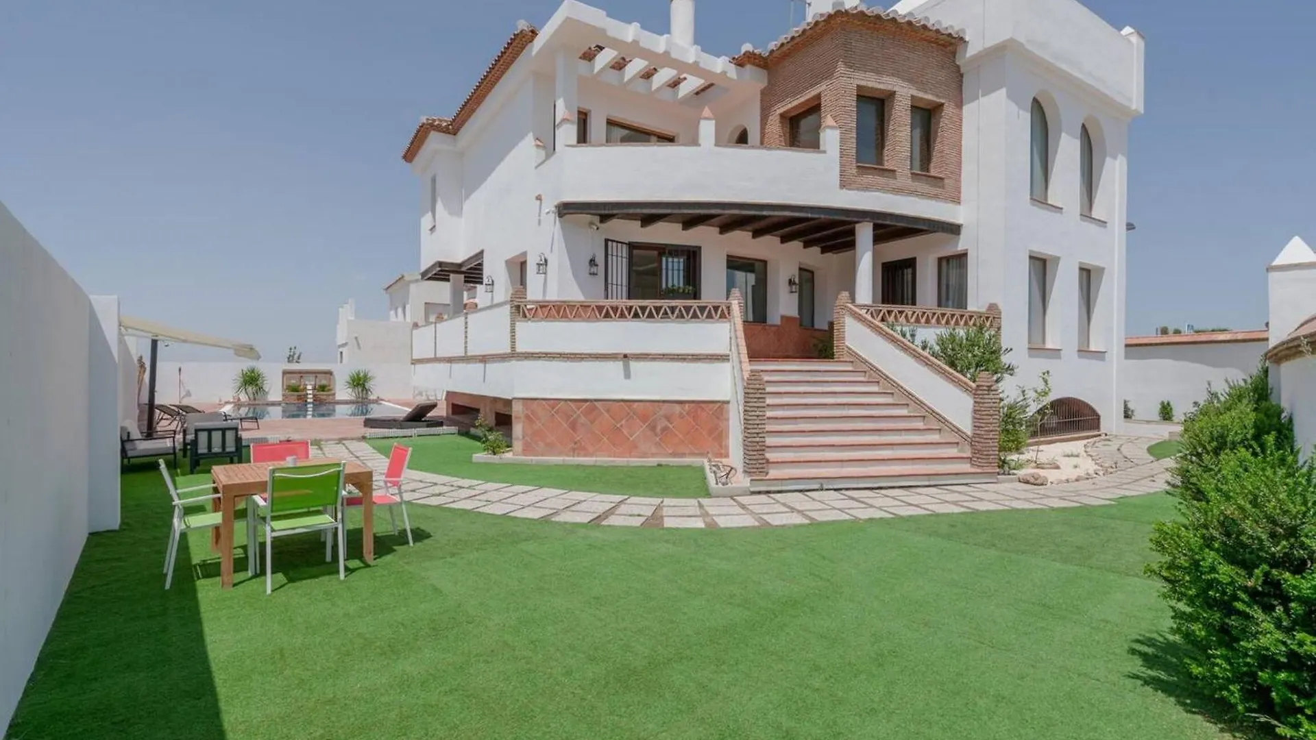 Spacious Villa In Granada With Private Pool And Jacuzzi La Zubia  Spain