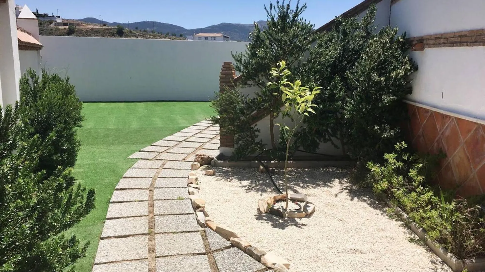 Spacious Villa In Granada With Private Pool And Jacuzzi La Zubia