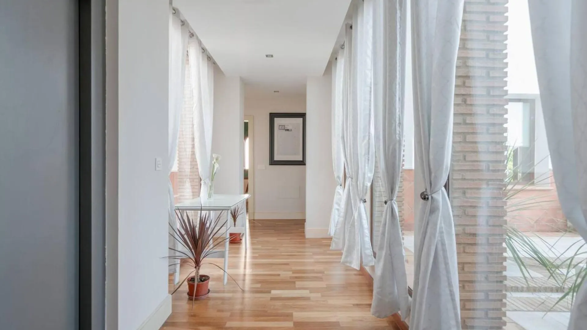 Spacious Villa In Granada With Private Pool And Jacuzzi La Zubia