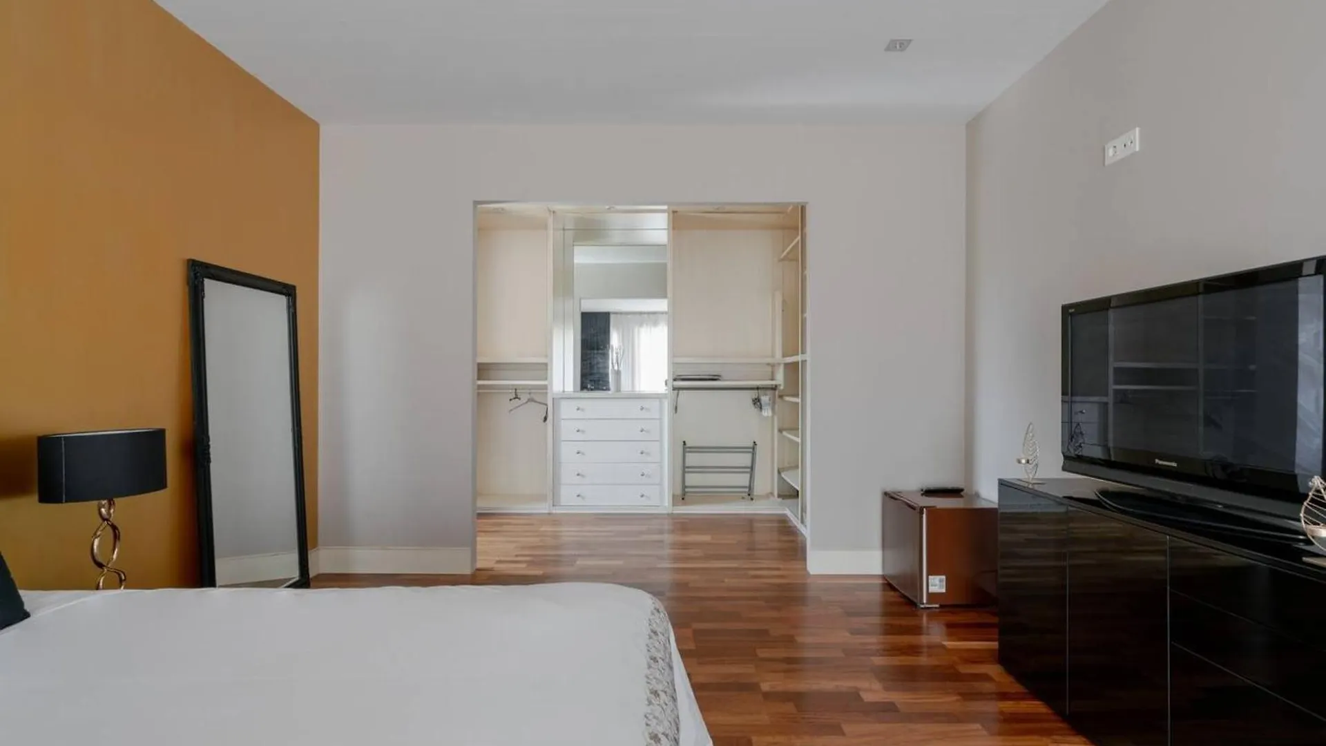 Spacious Villa In Granada With Private Pool And Jacuzzi La Zubia  La Zubia (Granada)