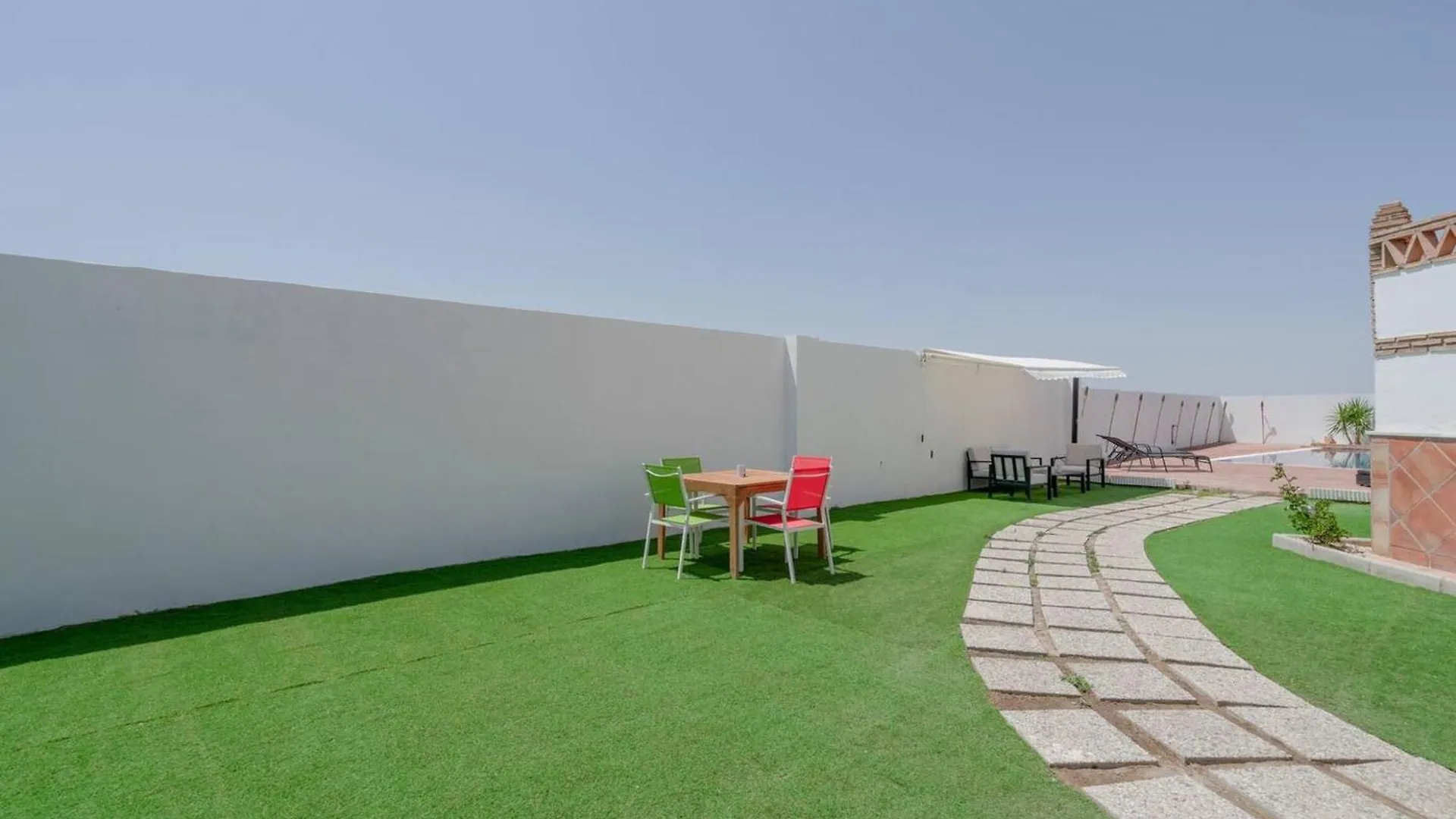 Spacious Villa In Granada With Private Pool And Jacuzzi La Zubia  0*, La Zubia (Granada) Spain